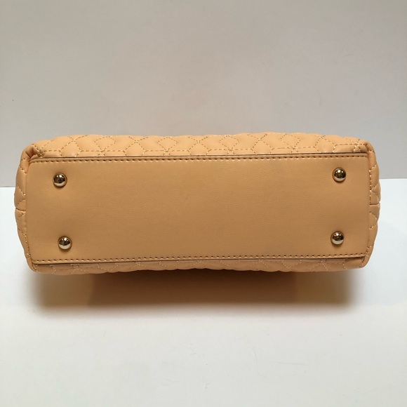 Guess Pale Peach Crossbody Bag NWT - Picture 7 of 15